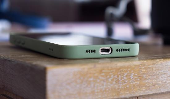 Tipperary event guides parents on raising teens addicted to screens