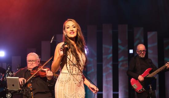 'The phone's ringing off the hook': Tipperary singer Dee Morrissey on life after TV debut