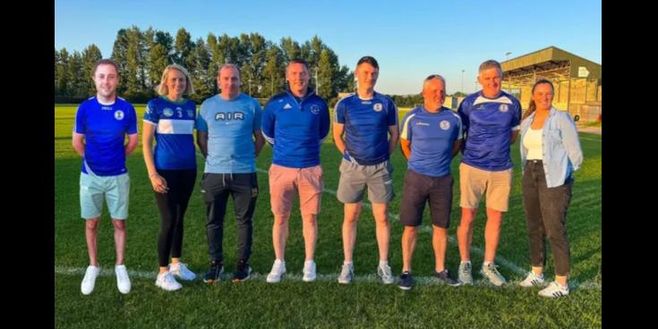 Eight members of Tipperary GAA club are to take to the skies and skydive in novel fundraiser!