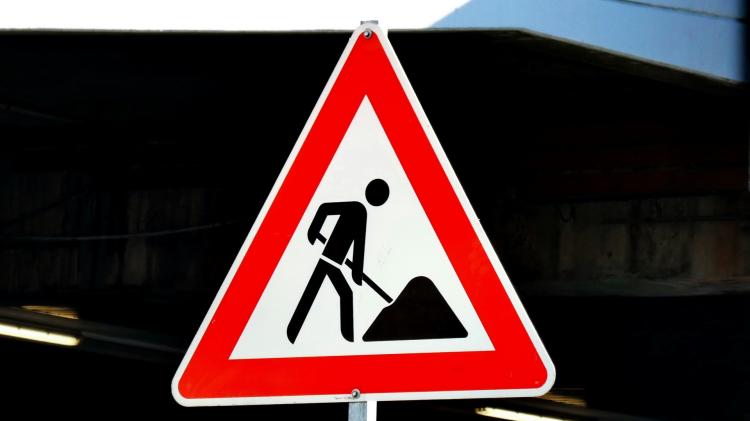 Traffic management measures to operate on road in rural Tippperary community for five days