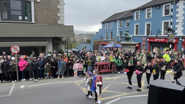 WATCH: Young dancers wow crowds with K-Pop inspired performance at Tipperary parade