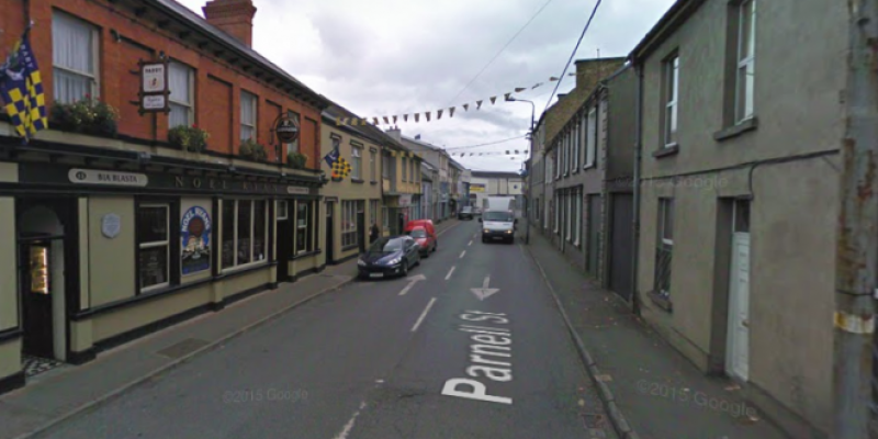 Woman almost struck by HGV in Thurles as council plan parking ban on Parnell Street