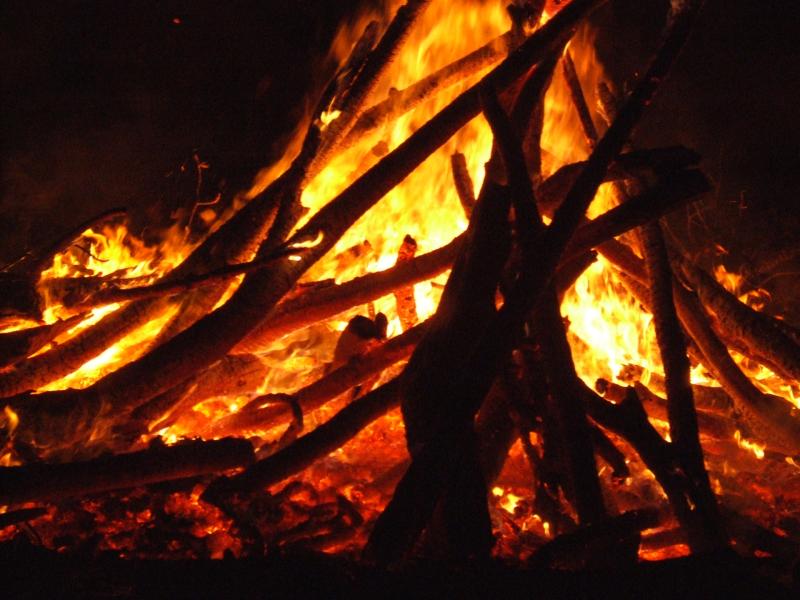 Condition Red fire warning issued nationally