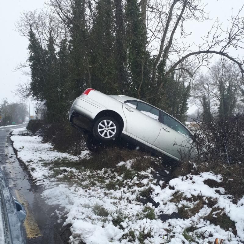 Tipperary motorists warned to take extreme caution after reports of cars losing control on icy roads