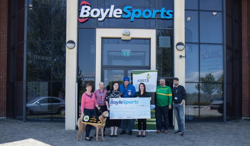 Dundalk to Clonmel walk  raises Over €11,000 for BoyleSports’ Brian Murphy