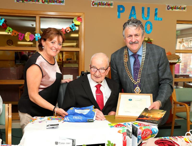 100-year-old carpenter and Tipperary GAA fan honoured by the Construction Industry Federation 