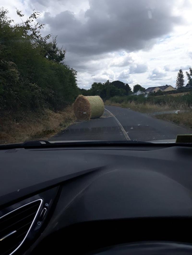 Ensure heavy loads and round bales are secured properly say Tipperary Gardai