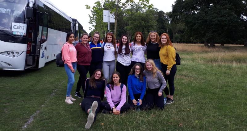 WMOF: Presentation Thurles students volunteer at Papal mass in the Phoenix Park