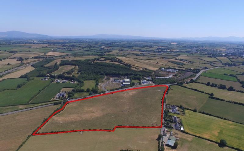 Bidding frenzy pushes 75 acre Tipperary farm to €1.56m