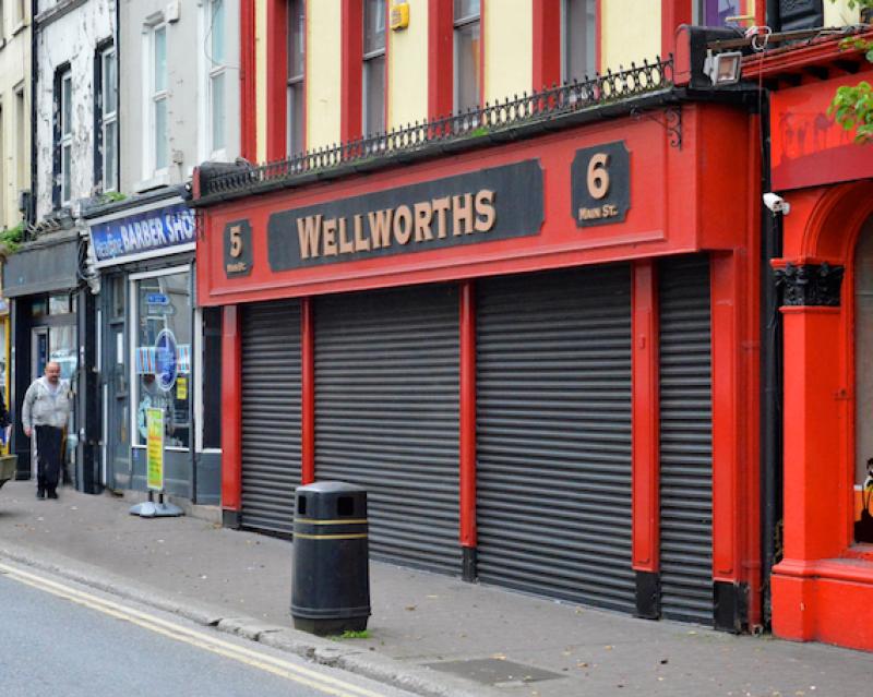 Wellworths Store closes