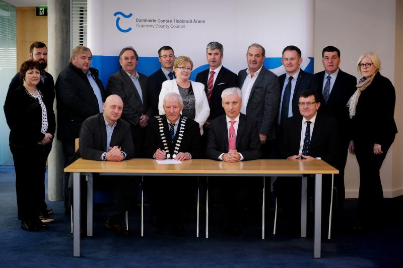 Tipperary County Council signs contract for &euro;3m Borrisokane road works