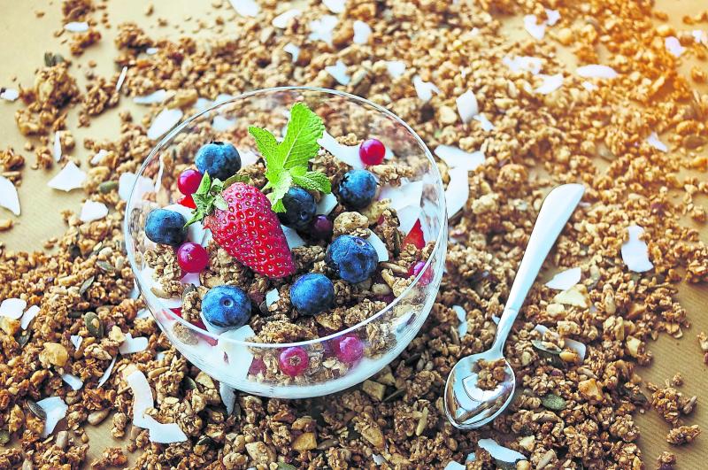 Gingergirl: Granola - the healthy breakfast choice