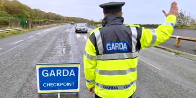 Tipperary gardaí detain three following car chase from Limerick to Nenagh