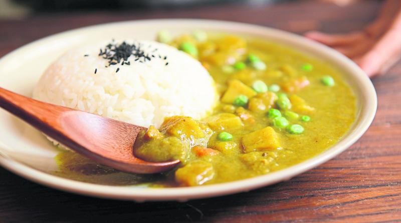 Gingergirl: Spicy vegetable madras