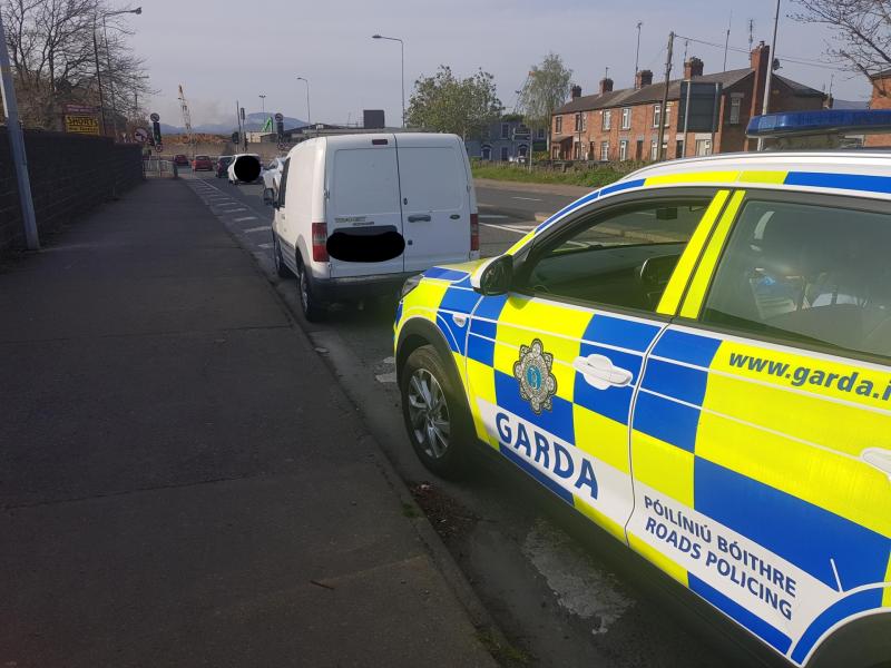 Dundalk gardai seize two vehicles as part of Covid-19 checkpoint patrols