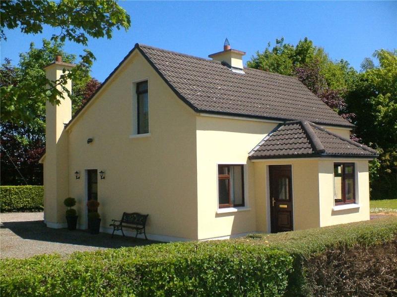 PROPERTY Threebed house and 'ideal starter home' on sale in Tipperary
