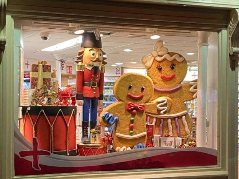 Carrick-on-Suir Business Association is running a Best Christmas Shop Window competition 