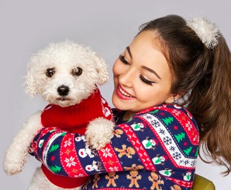 Grace Shesgreen Cystic Fibrosis Ambassador asking people to participate in Christmas Jumper Day 4 CF