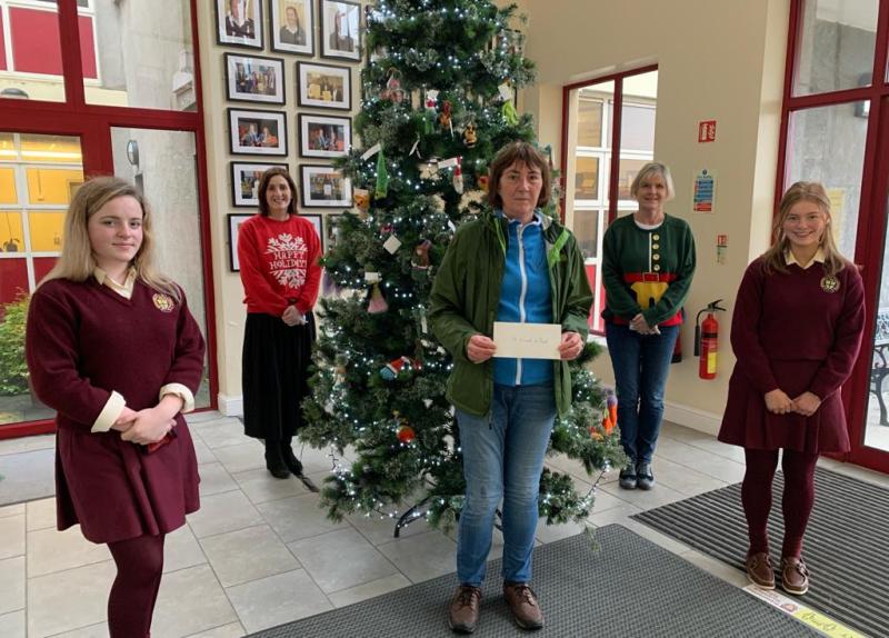 Presentation Thurles students raise €1,000 for local SVP