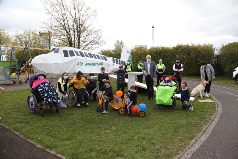 Scoil Aonghusa pupils  in Cashel embark on exciting  world tour