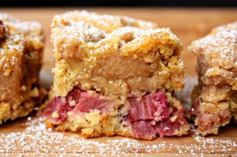 Gingergirl: Put a spring in your step with a  Spice Rhubarb Cake