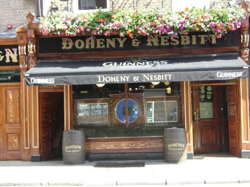 Legendary Tipperary bar owner Tom Nesbitt passes away Tipperary Live