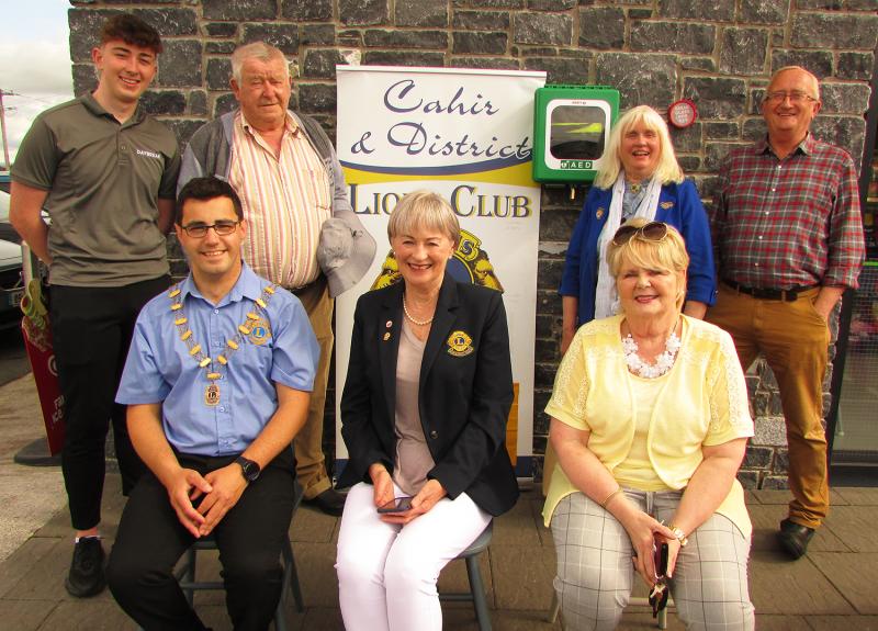 Lions Club District Government visits Tipperary and launches new defibrillator