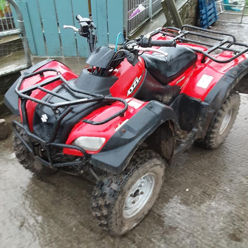 Tipperary gardaí investigate theft of quad bike in Clonmel 