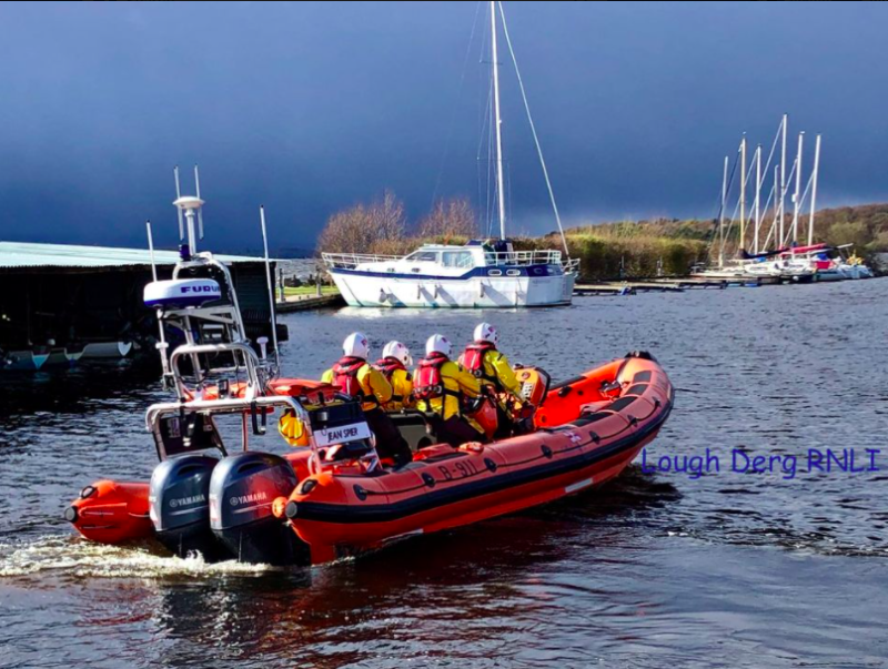Tipperary RNLI service assists two people after yacht runs aground on Lough Derg