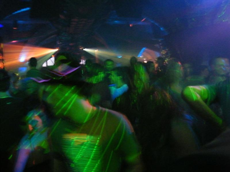 Nightclubs to re-open from Friday