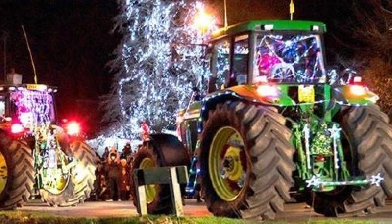 Christmas Tractor Parade in through Cahir this Saturday for South Tipperary Hospice