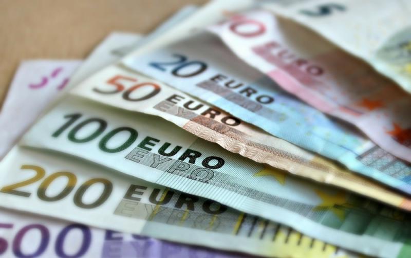 Cost of living: Sinn Féin launch survey about the impact of rising costs