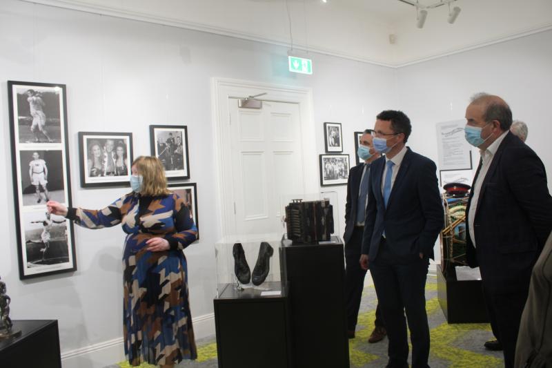 Minister of State Patrick O'Donovan receiving a tour of the new tourist office from Tipperary County Council Senior Executive Officer Rosemary Joyce 