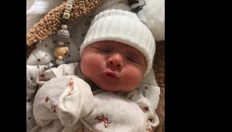   Overjoyed Clonmel couple celebrate the birth of their daughter Robyn on New Year's Day