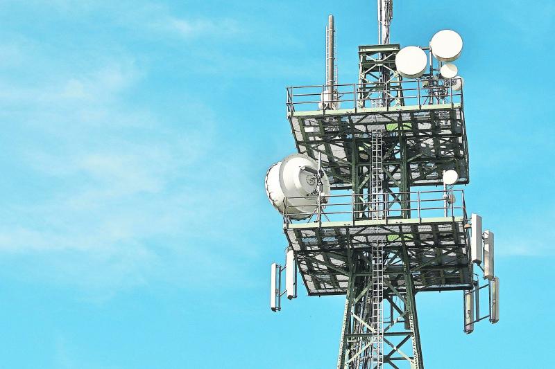 Mast opposition