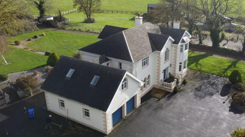 PROPERTY: Stunning lakeside Tipperary mansion goes on the market for cut price