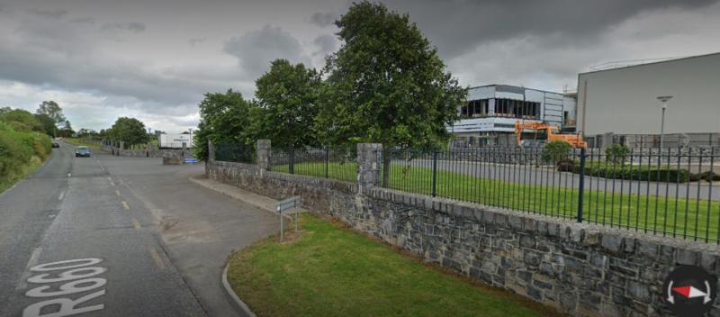 Call to light road leading to Dew Valley Foods in Thurles 