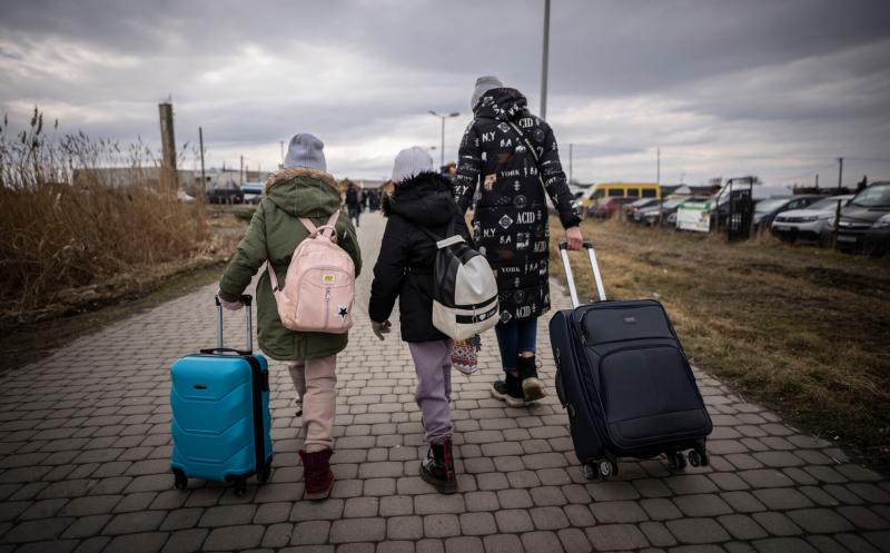 Govt may make payments to people hosting Ukrainian refugees