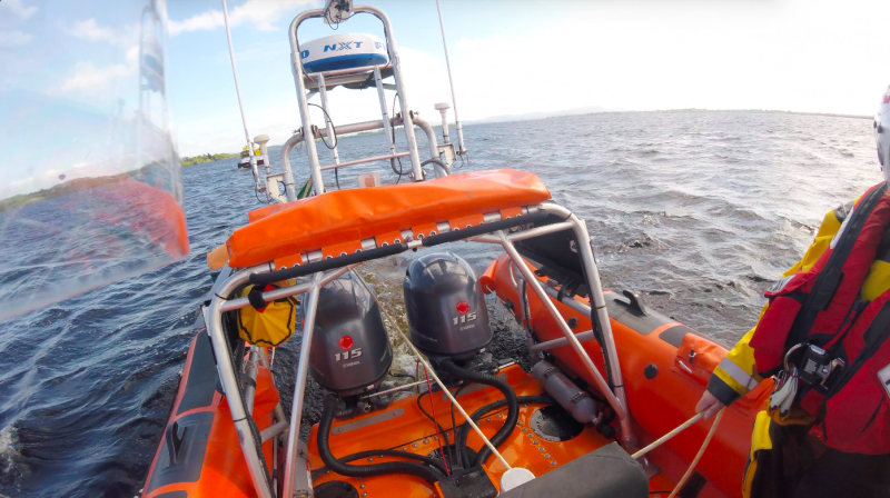 Tipperary RNLI called out to assist drifting cruiser that suffered engine failure