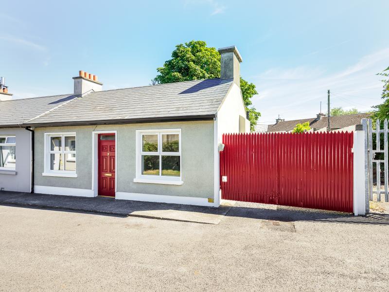 Revealed Threebedroom residence in the heart of Clonmel for sale