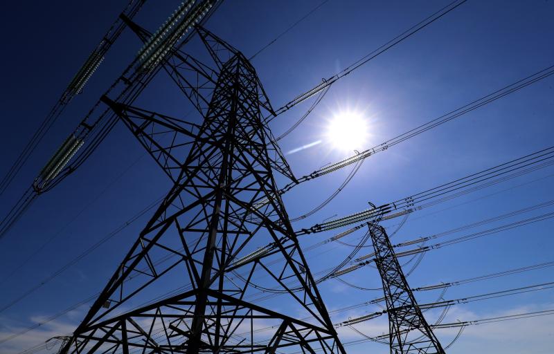 Windfall tax and pause on new data centres required to 'avoid blackouts' - Labour