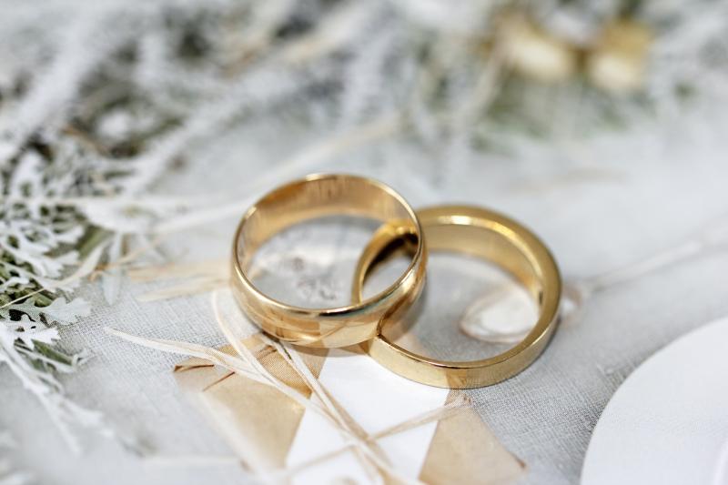 Congratulations to this Tipperary couple on their wedding day