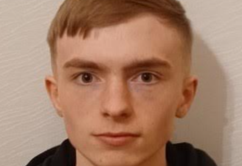 Gardaí renew appeal to find 17-year-old boy missing for over 4 weeks