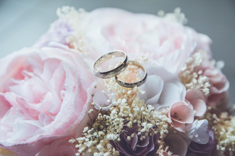 Tipperary community congratulates local couple on their wedding day 