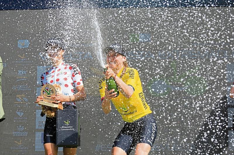 In March 2023, Megan Armitage became the first ever Irish woman to win a UCI-ranked stage race at the Vuelta Extremadura Féminas