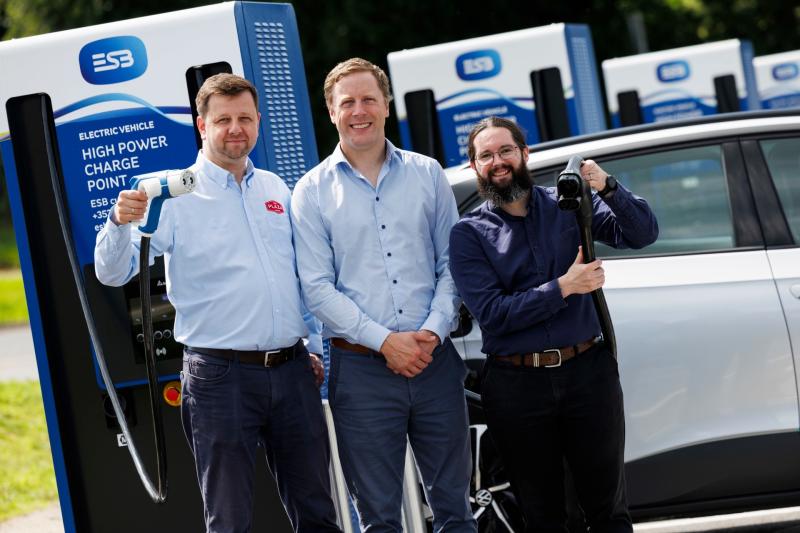 EV drivers get boost as ESB installs ultra-fast chargers at  Tipperary motorway station