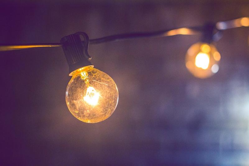 SAFETY ALERT: Hundreds of Irish consumers urged to discontinue use of popular lights