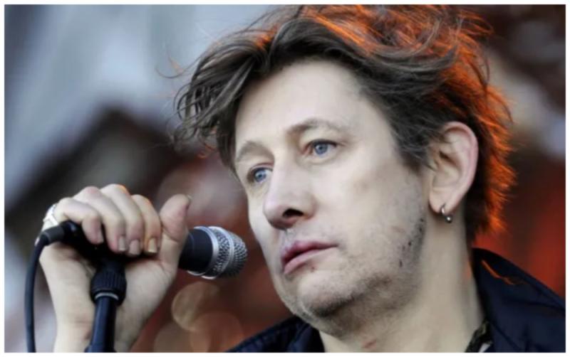 Thousands expected to line route for Shane MacGowan's cortege as it enters home town