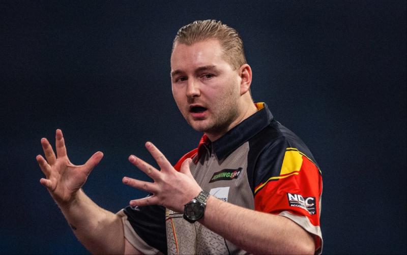 Tipperary's Slevin to face big hitter in World Darts Championship if progresses to second round