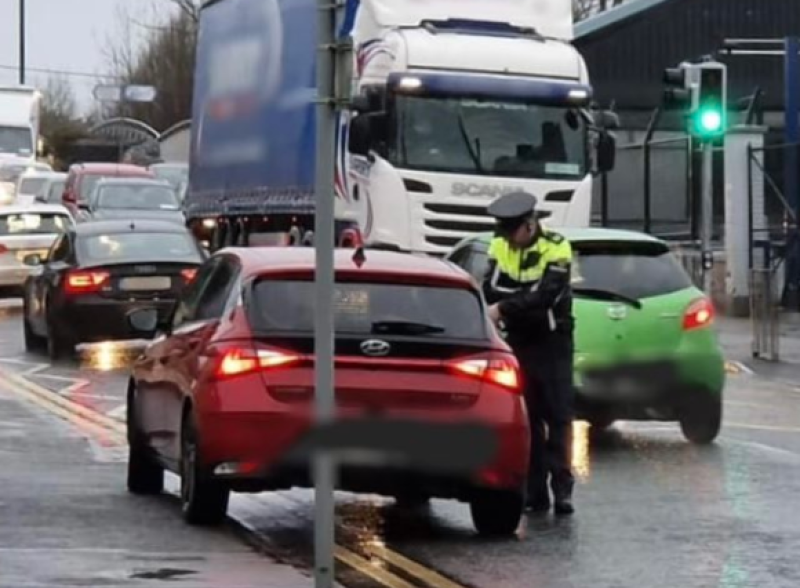 Drivers learn road rules 'the hard way' as Gardaí catch cars on double lines and footpaths